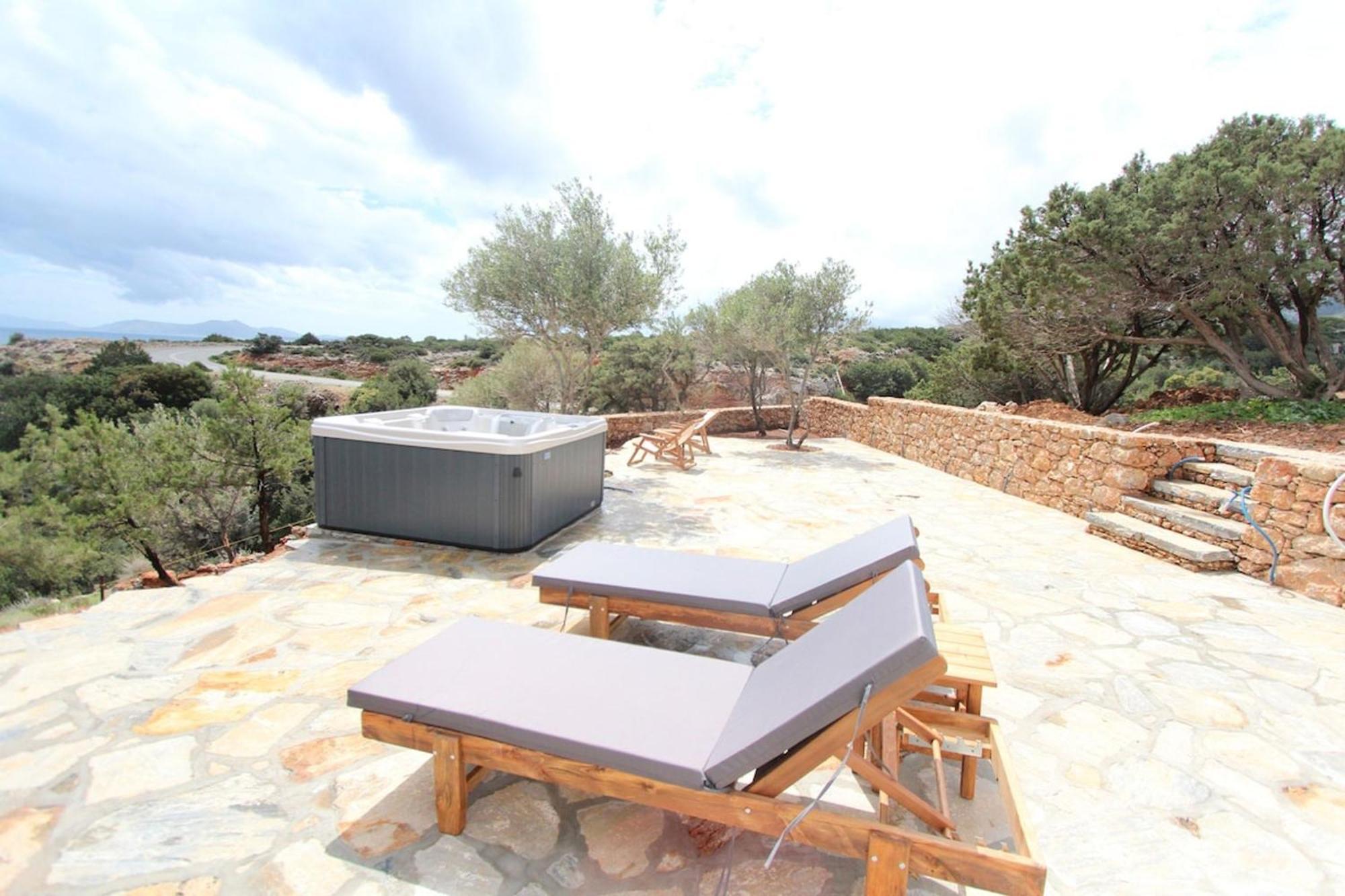 Villa Rouvis With Outdoor Hot Tub Ligaridia Zewnętrze zdjęcie
